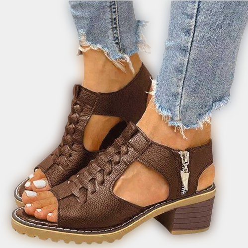 Elle Small Heel Sandals - Ariane Bay