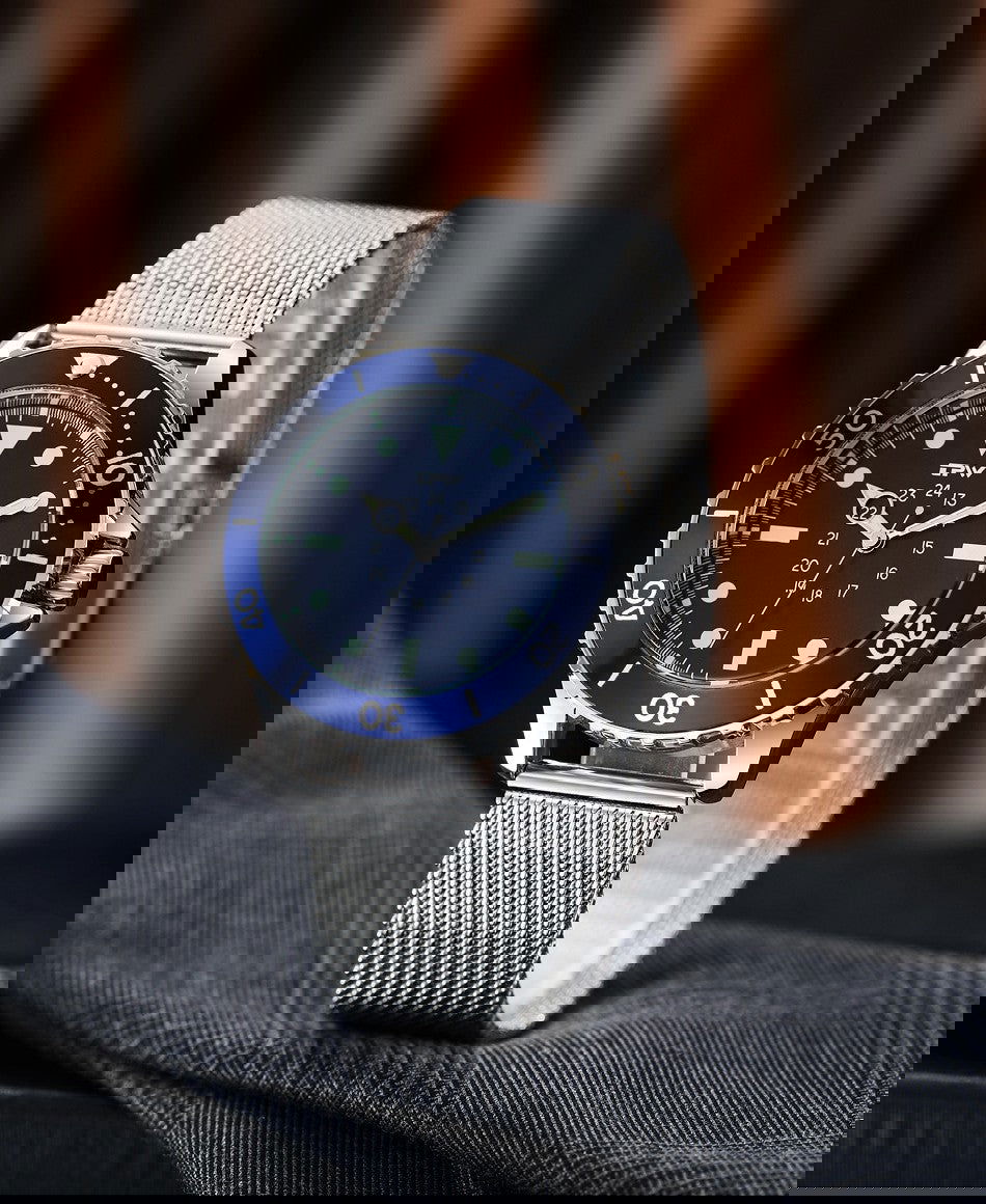 Elliot Sophisticated Business Watch - Ariane Bay