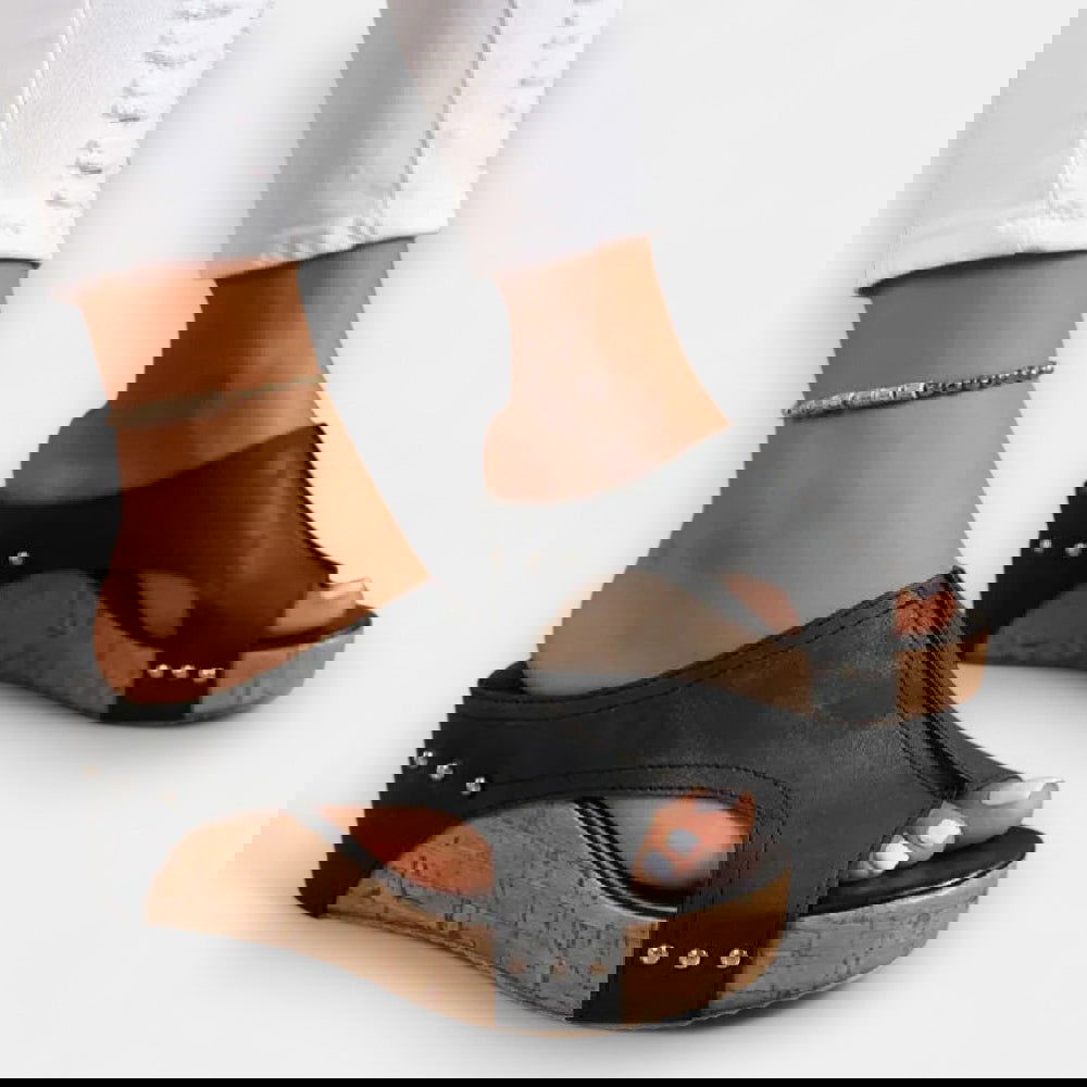 Ezra Orthopedic Sandals - Ariane Bay