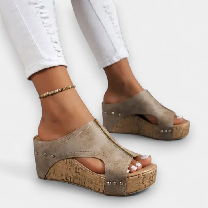 Ezra Orthopedic Sandals - Ariane Bay