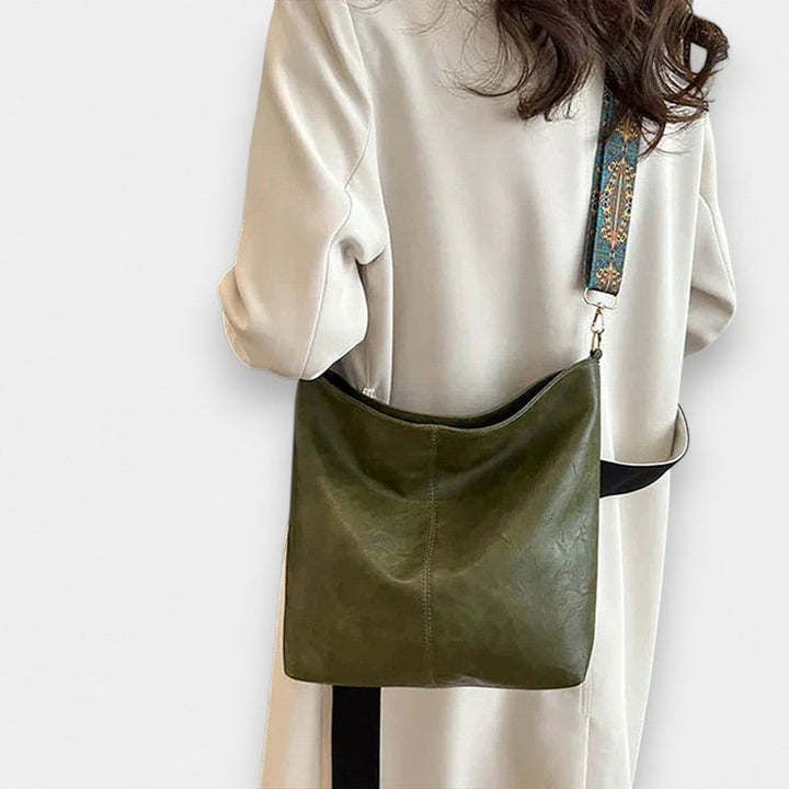 Sylas Vintage Leather Crossbody Bag - Ariane Bay