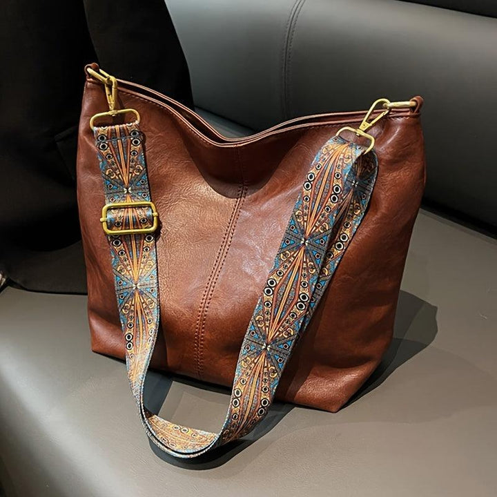 Sylas Vintage Leather Crossbody Bag - Ariane Bay