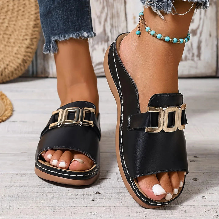 Taj Fashionable Sandals With Wide Strap and Buckle - Ariane Bay